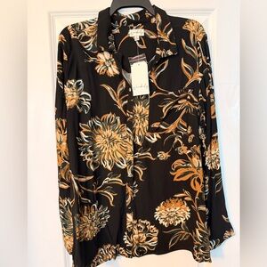 NWT Wonderly Black and Gold Floral Blouse